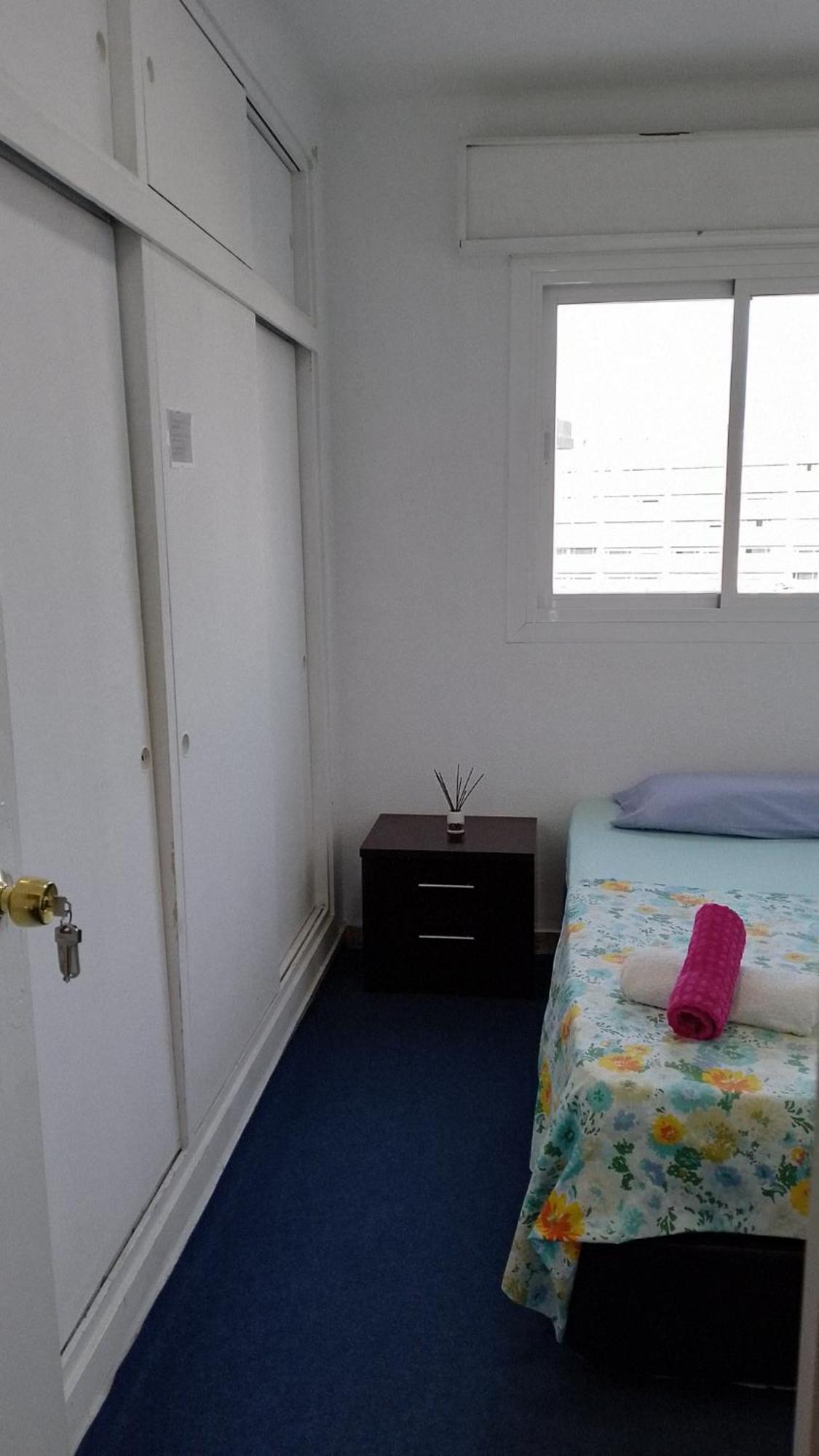 Habitacion Privada Centro Malaga Cerca Tren Maria Zambrano Y Playa Muy Buena Conexion Wifi Dış mekan fotoğraf
