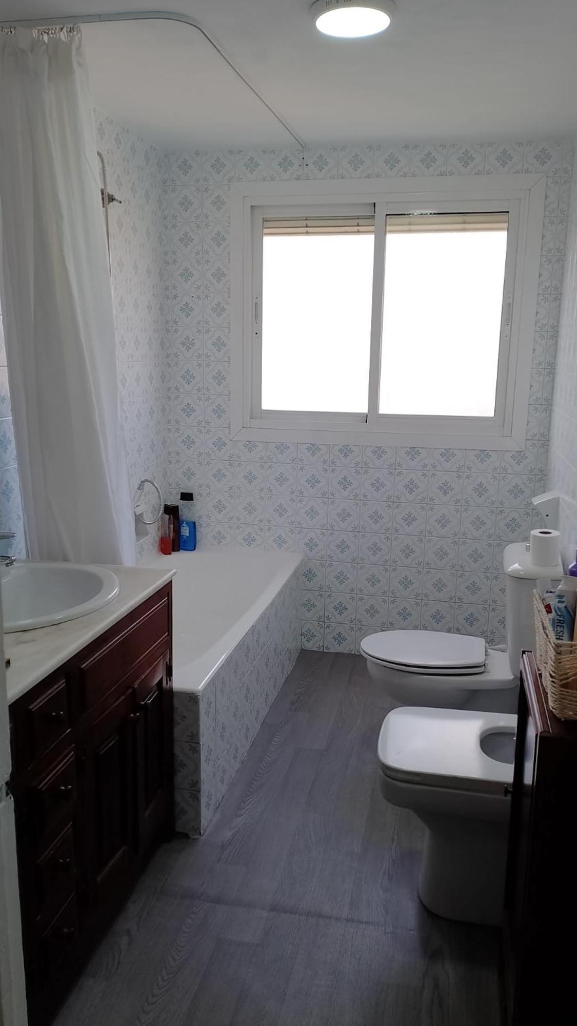 Habitacion Privada Centro Malaga Cerca Tren Maria Zambrano Y Playa Muy Buena Conexion Wifi Dış mekan fotoğraf