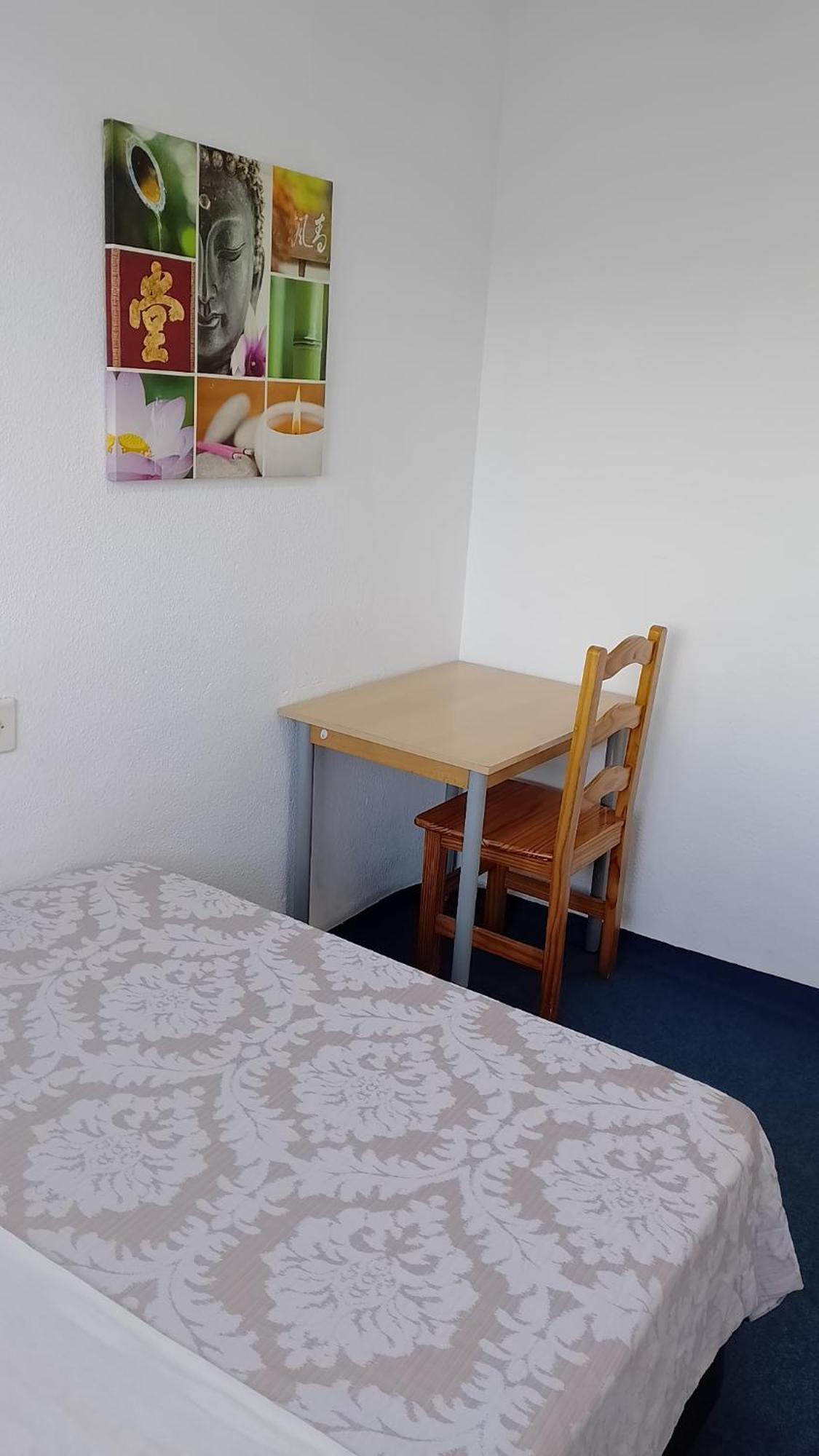 Habitacion Privada Centro Malaga Cerca Tren Maria Zambrano Y Playa Muy Buena Conexion Wifi Dış mekan fotoğraf